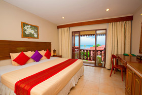Sunset Beach Club Hotel & Spa
