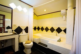Sunset Beach Club Hotel & Spa