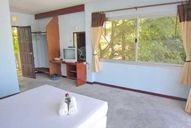 Thaniza Beachfront Resort