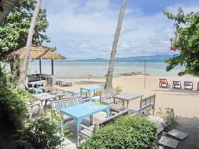 Thaniza Beachfront Resort