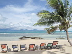 Thaniza Beachfront Resort