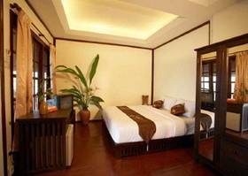 Tharathip Resort