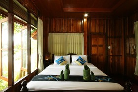 Tharathip Resort