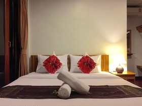 West Coast Beach Resort