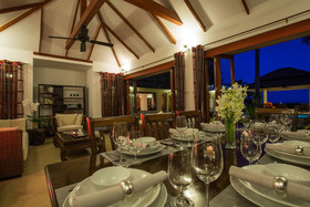 Villa Baan Tawan Chai