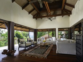 Villa Sila Varee