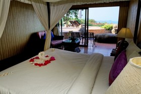 Samui Bayview Resort & Spa