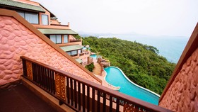 Samui Bayview Resort & Spa
