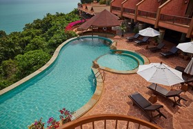 Samui Bayview Resort & Spa