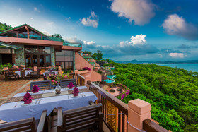 Samui Bayview Resort & Spa