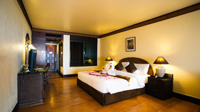 Samui Bayview Resort & Spa