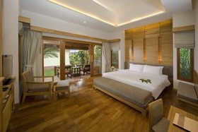 Thai House Beach Resort