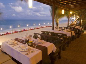 Thai House Beach Resort