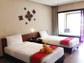 Weekender Resort