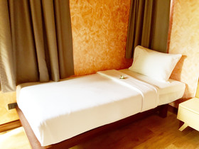 Weekender Resort