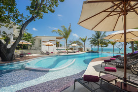 White Sand Samui Resort