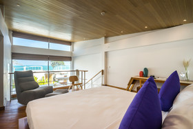 White Sand Samui Resort