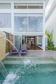 White Sand Samui Resort