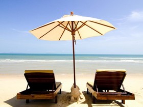 Kanok Buri Resort