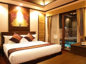 Kanok Buri Resort