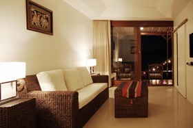 Lipa Lodge Beach Resort