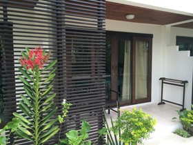 Ampha Place Hotel
