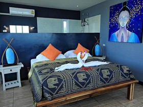 Anjali Koh Samui