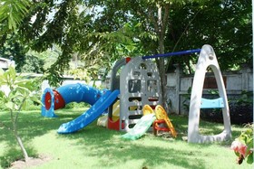 Baan Saen Sook Villas