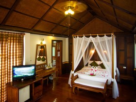 Coco Palm Beach Resort