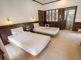 Coco Palm Beach Resort