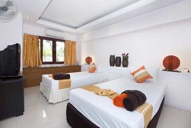 The Cosy Beach Resort