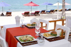 The Cosy Beach Resort