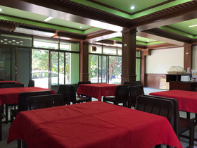 Maenam Lodge