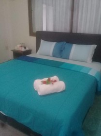 Maenam Lodge
