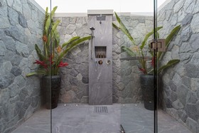 Miskawaan Villa Wayu