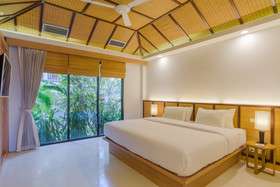 Paradise Beach Resort