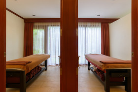 Paradise Beach Resort