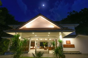 Paradise Beach Resort
