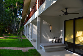 Paradise Beach Resort