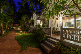 Paradise Beach Resort