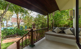 Paradise Beach Resort