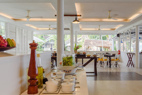 Paradise Beach Resort