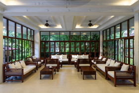 Paradise Beach Resort