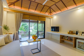 Paradise Beach Resort