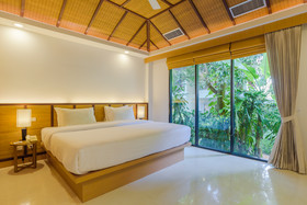 Paradise Beach Resort