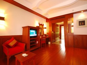 Samui Buri Beach Resort