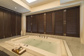 The Sea Koh Samui Resort & Residences by Tolani