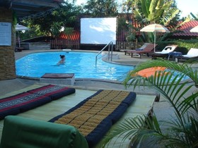 Tropical Garden Lounge