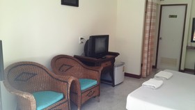 Jinta City Hotel