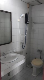 Win Hotel